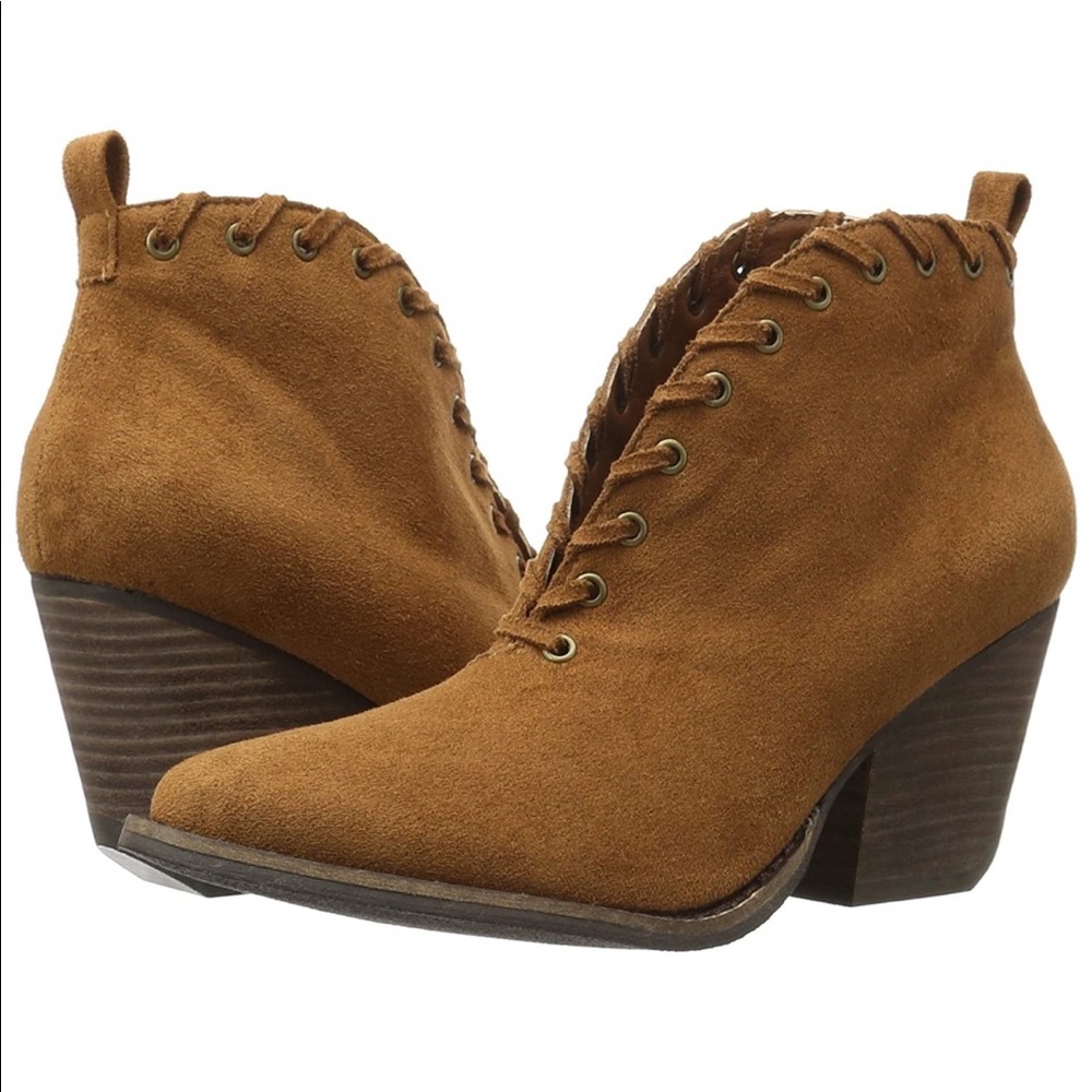 Brown V-Cut Bootie NWOT 🤎